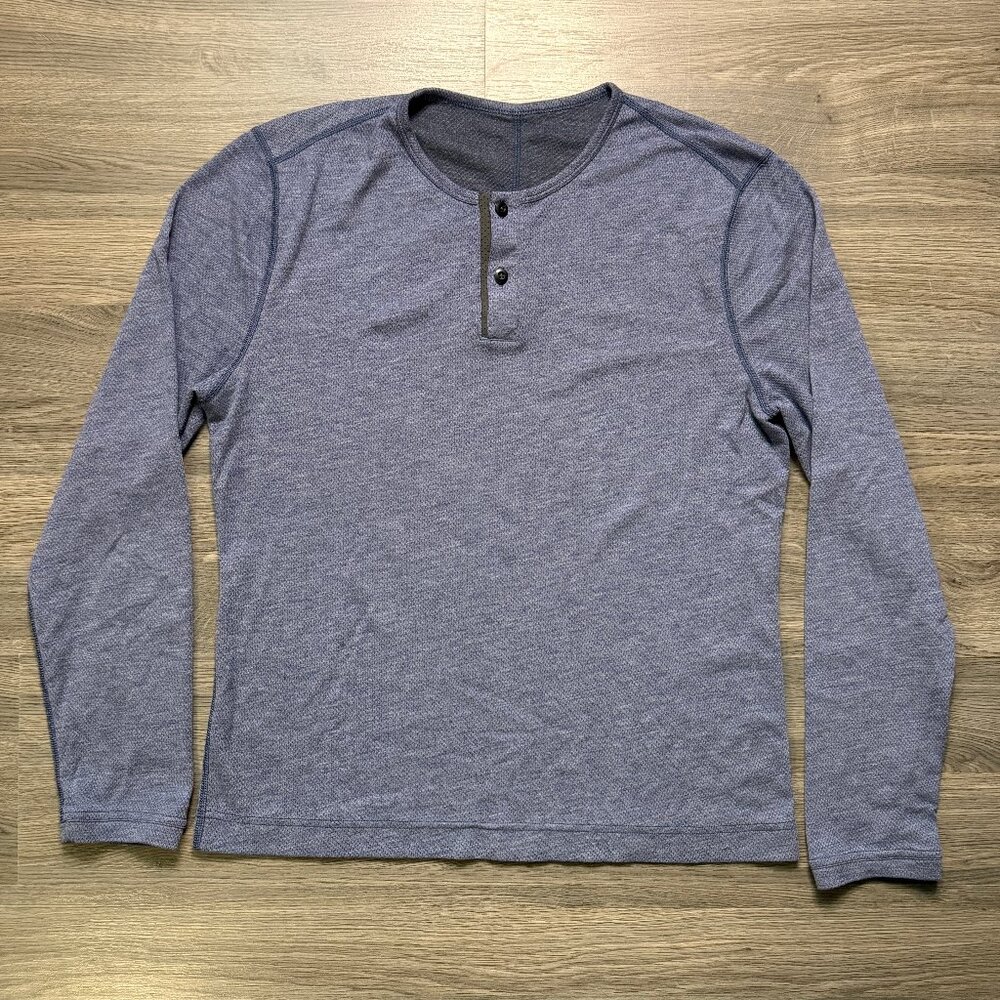 Lululemon Men's Rival Long Sleeve Henley - Navy/Grey